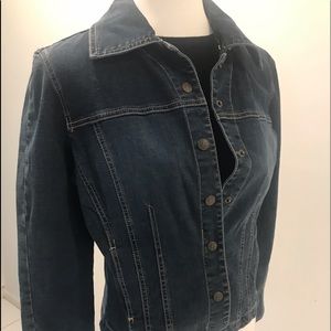 Live a Little Jean Jacket Hidden Side pockets Sz M
